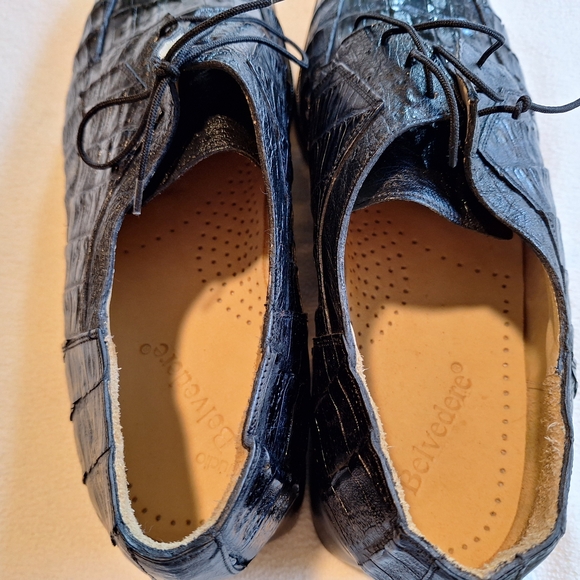 Classic Black Textured Men's Oxfords - Picture 5 of 6